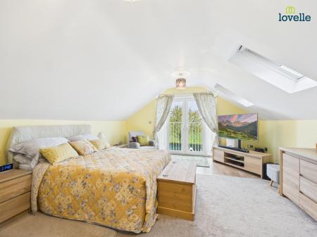 3 bedroom Bungalow for sale in Mill Lane, Saxilby, LN1