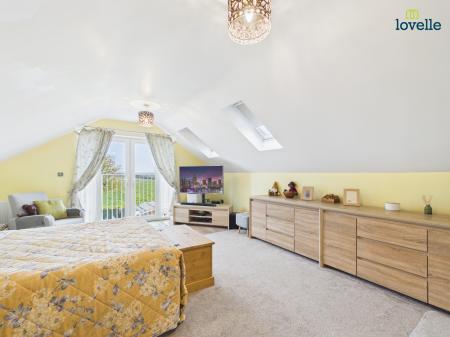 3 bedroom Bungalow for sale in Mill Lane, Saxilby, LN1