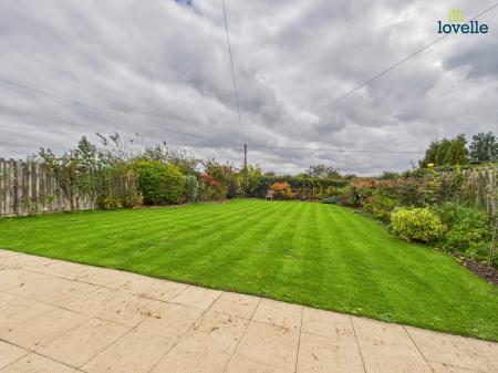 4 bedroom Detached house for sale in Yarborough Crescent, Lincoln, LN1