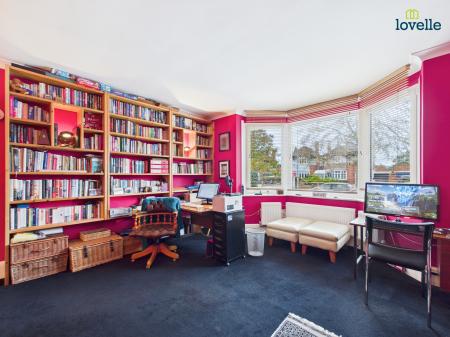 4 bedroom Detached house for sale in Yarborough Crescent, Lincoln, LN1