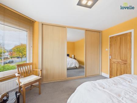 4 bedroom Detached house for sale in Yarborough Crescent, Lincoln, LN1