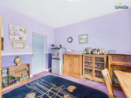 4 bedroom Detached house for sale in Yarborough Crescent, Lincoln, LN1