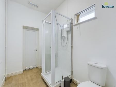 4 bedroom Town house to let in West Parade, Lincoln