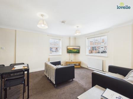 4 bedroom Terraced House for sale in Gresham Street, Lincoln, LN1