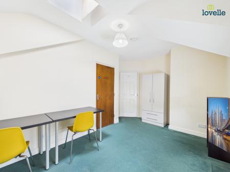 4 bedroom Terraced House for sale in Gresham Street, Lincoln, LN1