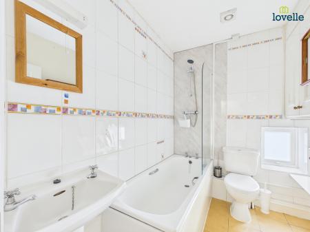 4 bedroom Terraced House for sale in Gresham Street, Lincoln, LN1