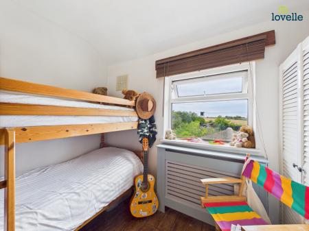 3 bedroom Semi-detached house for sale in Brigg Road, Lincoln, LN2