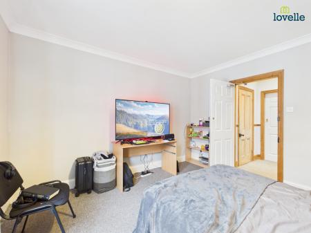 4 bedroom Terraced House for sale in Ely Street, Lincoln, LN1