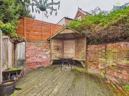 4 bedroom Terraced House for sale in Ely Street, Lincoln, LN1