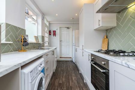 4 bedroom Terraced House for sale in Ely Street, Lincoln, LN1