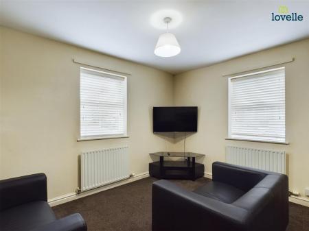 4 bedroom Semi-detached house to let in Gresham Street, Lincoln