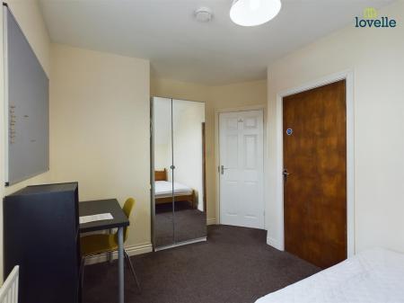 4 bedroom Semi-detached house to let in Gresham Street, Lincoln