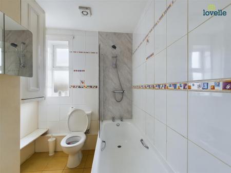 4 bedroom Semi-detached house to let in Gresham Street, Lincoln