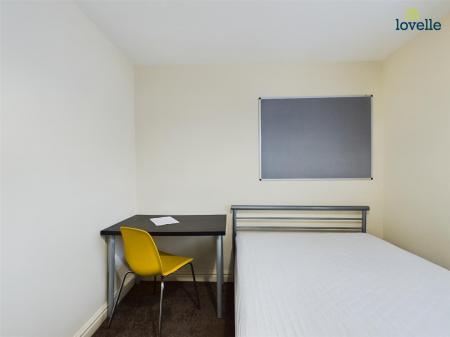 4 bedroom Semi-detached house to let in Gresham Street, Lincoln