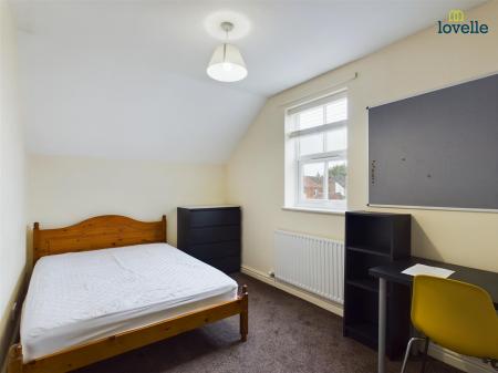 4 bedroom Semi-detached house to let in Gresham Street, Lincoln