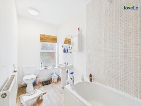 3 bedroom Terraced House for sale in Drake Street, Lincoln, LN1