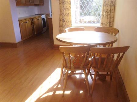 2 bedroom End of terrace house to let in Frederick Street, Lincoln