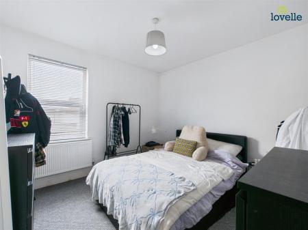 2 bedroom Terraced House to let in Chelmsford Street, Lincoln