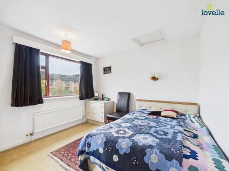 4 bedroom Detached house for sale in Thonock Close, Lincoln, LN1