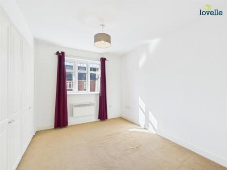 2 bedroom Apartment to let in Flaxley Close, Lincoln