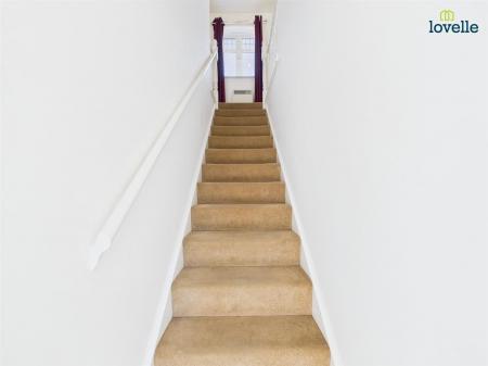 2 bedroom Apartment to let in Flaxley Close, Lincoln