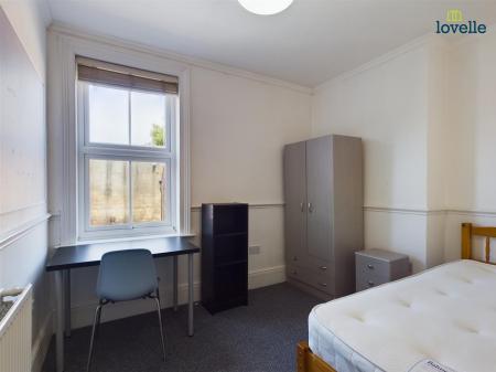 6 bedroom Terraced House to let in Foster Street, Lincoln