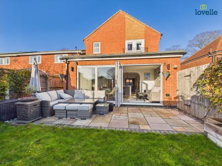 3 bedroom Detached house for sale in Longdales Road, Lincoln, LN2