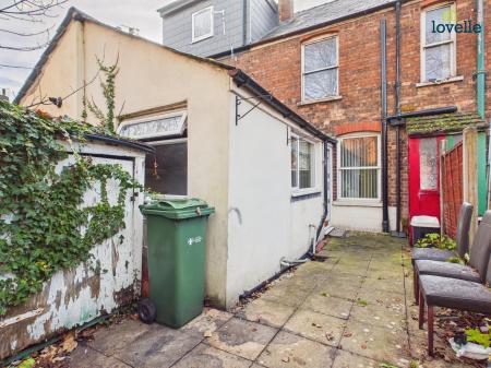 3 bedroom Terraced House for sale in Foster Street, Lincoln, LN5