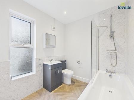 2 bedroom Terraced House to let in Henley Street, Lincoln