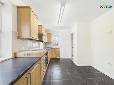 2 bedroom Detached house to let in Blacksmiths Close, Bardney, Lincoln
