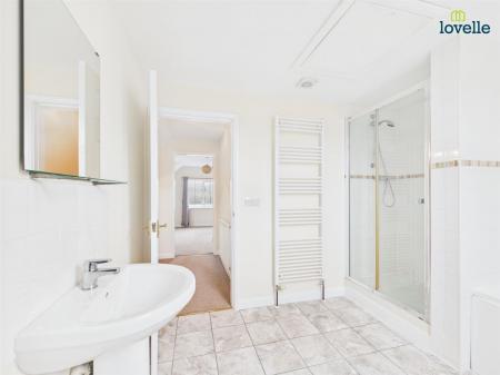 2 bedroom Detached house to let in Blacksmiths Close, Bardney, Lincoln