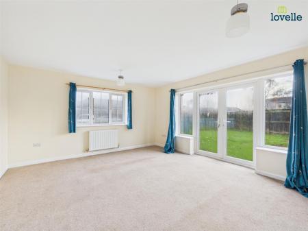 2 bedroom Detached house to let in Blacksmiths Close, Bardney, Lincoln