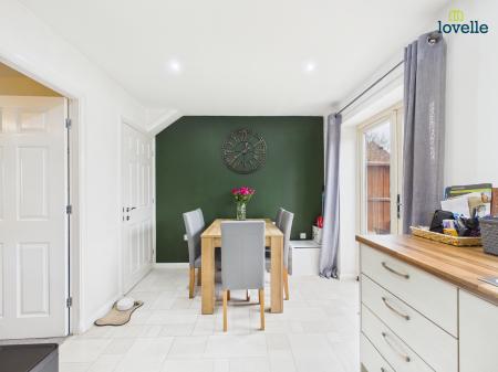 3 bedroom Terraced House for sale in Lincoln Road, Market Rasen, LN8