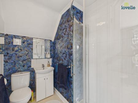 3 bedroom Detached house for sale in High Street, North Kelsey, LN7