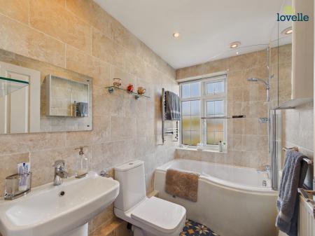 3 bedroom Detached house for sale in High Street, North Kelsey, LN7