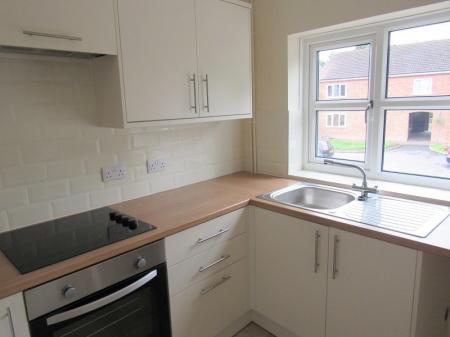 2 bedroom Flat to let in Queen Street, Louth, LN11