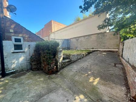 1 bedroom Flat to let in Prince Alfred Avenue, Skegness, PE25