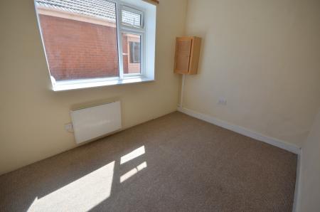 1 bedroom Flat to let in Victoria Road, Mablethorpe, LN12