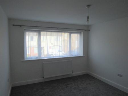 3 bedroom Semi-detached house to let in Ramsgate, Louth, LN11