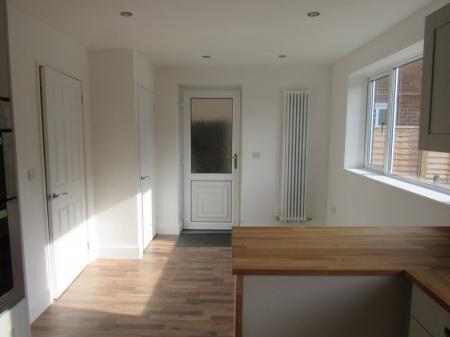 3 bedroom Semi-detached house to let in Ramsgate, Louth, LN11