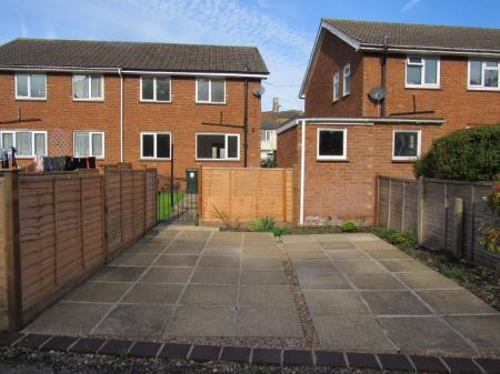 3 bedroom Semi-detached house to let in Ramsgate, Louth, LN11