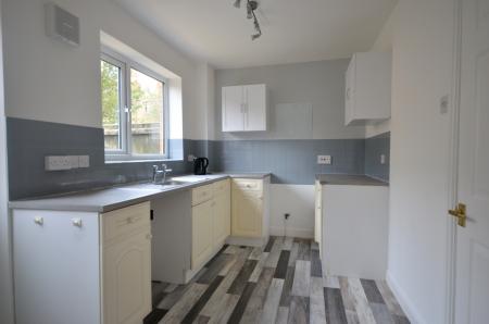 1 bedroom Terraced House to let in Station Approach, Louth, LN11