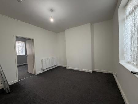 1 bedroom Flat to let in Victoria Road, Mablethorpe, LN12