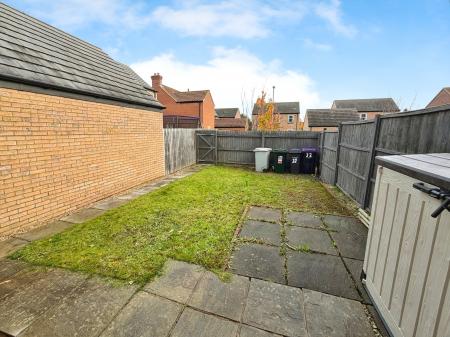 2 bedroom Semi-detached house to let in Hazel Walk, Alford, LN13