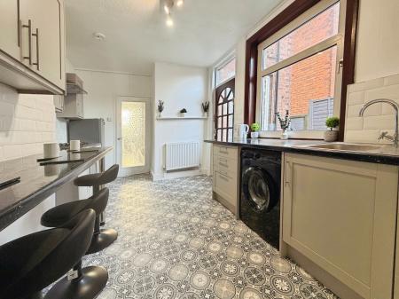 6 bedroom Semi-detached house to let in Wainfleet, Skegness, PE25