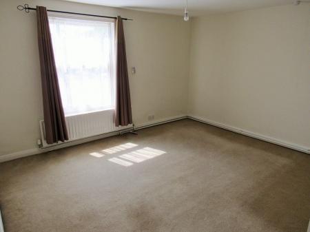 2 bedroom Terraced House to let in Broadbank, Louth, LN11