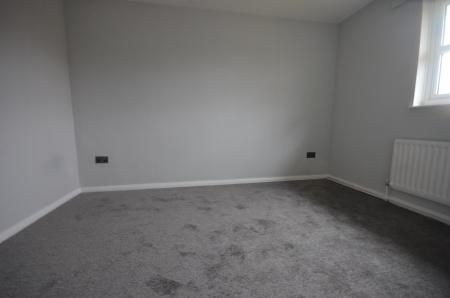 3 bedroom Semi-detached house to let in Station Road, Mablethorpe, LN12