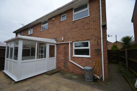 3 bedroom Semi-detached house to let in Station Road, Mablethorpe, LN12
