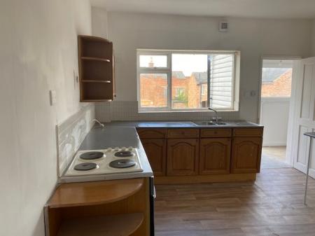 2 bedroom Flat to let in Eastgate, Louth, LN11
