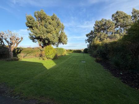 4 bedroom Detached house to let in Church Lane , Keddington, Louth, LN11